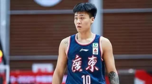 这比刘德华、彭于晏、冯绍峰等大牌明星的露脸，看上去更有唏嘘之感。